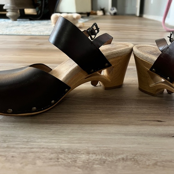 Dansko Thea Brown Leather Sz 38 - Picture 2 of 6